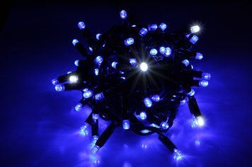Гірлянда вулична LUMION нитка 100LED 10m 230V колір синій, мерехтять 10 LED IP44 EN 20503-DE фото