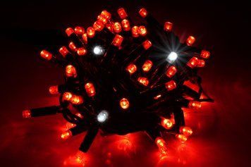 Гірлянда вулична LUMION нитка 100LED 10m 230V колір червоний, мерехтять 10 LED IP44 EN 20505-DE фото