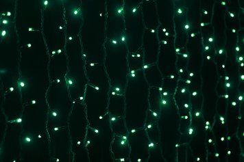 Вулична гірлянда LUMION "Штора" 456LED 2x1,5m 230V колір зелений/чорний IP44 статич. 2068-DE фото